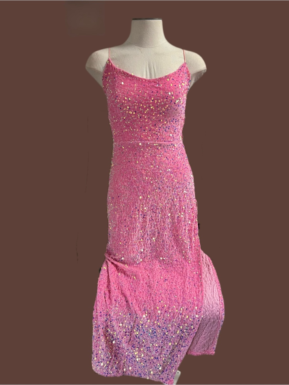 Pink Sequin Spaghetti-Strap Maxi Dress with Slim Silhouette